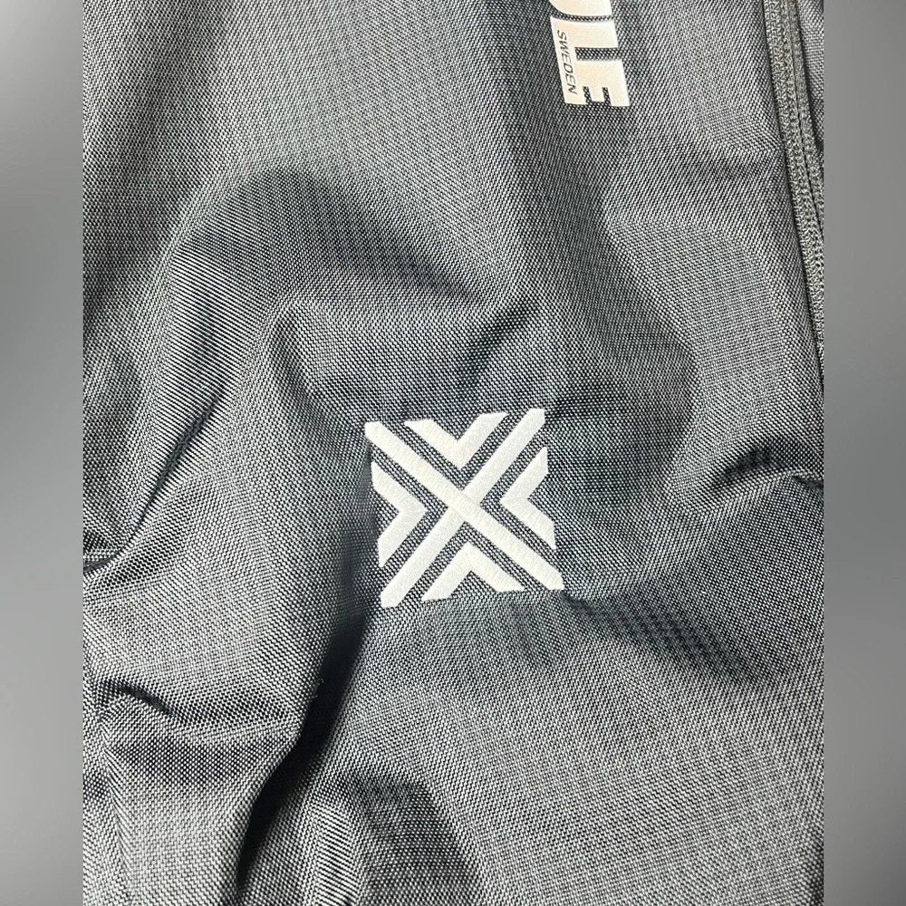 NWT THULE Achiever 15” Laptop 24L Backpack Bag Men Unisex